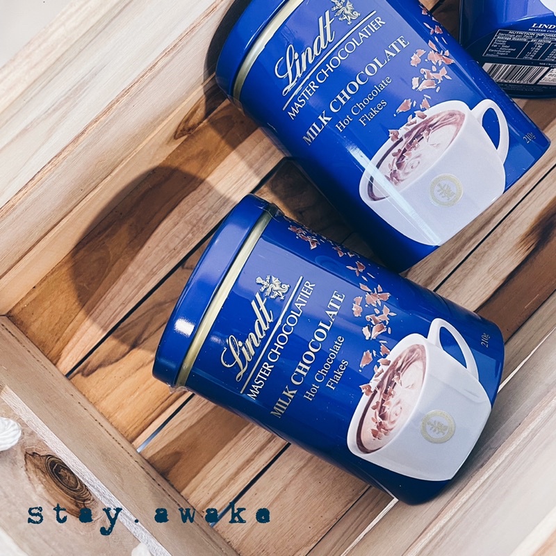 ของใหมหายากทสด Lindt Master Chocolatier Milk Chocolate Hot