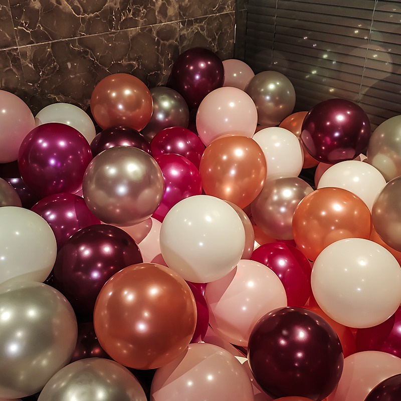 ภาพหน้าปกสินค้าส่งด่วน ลูกโป่งมุก 12 นิ้ว *ราคาต่อ1ใบ* เกรดAชนิดหนาอย่างดี ลูกโป่งวันเกิด Happy birthday balloons จากร้าน meitely.shop บน Shopee