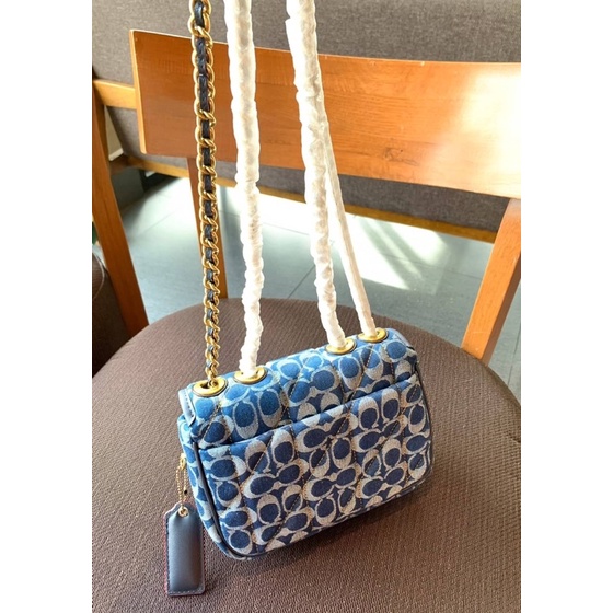 coach-pillow-madison-shoulder-bag-in-signature-denim-with-quilting-ca581