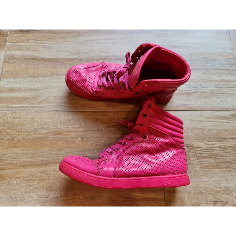 gucci-neon-pink-leather-interlocking-g-high-top-sneaker-size-38