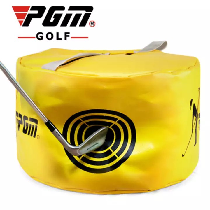 ภาพหน้าปกสินค้าPGM Golf Swing Trainer Smash Waterproof Bag (HL002) for Swing Target Training Golf Skill Improve Training Equipment จากร้าน qygolf บน Shopee
