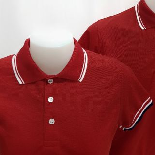 ภาพขนาดย่อของภาพหน้าปกสินค้าเสื้อโปโล​ คอปก สีแดง ขลิบขาว-ดำ จากร้าน liltees บน Shopee