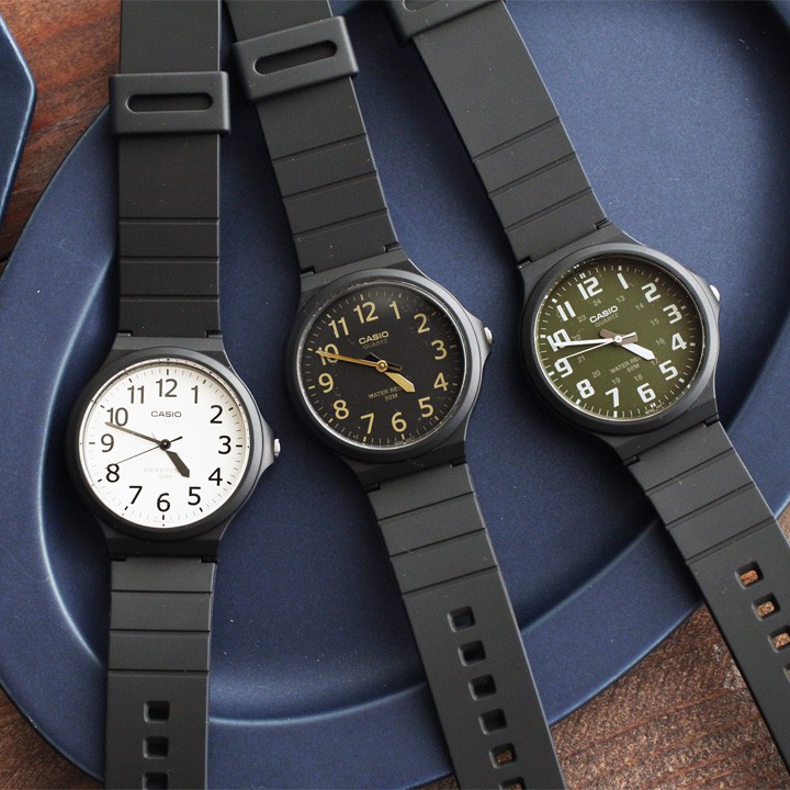 ภาพหน้าปกสินค้าBIG SIZE 43.6 มม .นาฬิกาผู้ชาย Casio แท้ MW-240 Series ประกัน 2 ปี แท้ 100% จากร้าน sabyjaitime บน Shopee