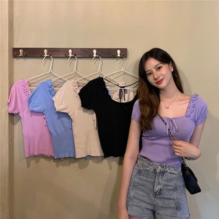 สินค้า CICISHOP(E183)(พร้อมส่ง)เสื้อครอปแขนสั้นคอสามเหลี่ยมดีเทลแต่งเชือกผูกหน้า ขอบเสื้อแต่งสายมุ้งมิ้งสีน่ารักมาก