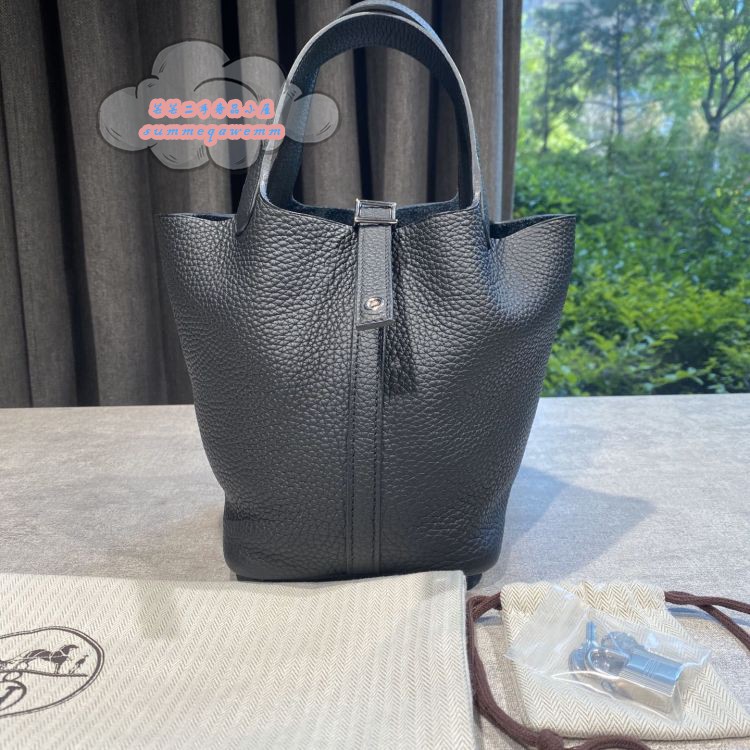 Hermes cheap picotin black