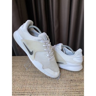 รองเท้า Nike  Arrowz size44