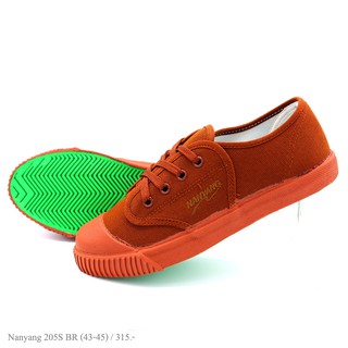 รองเท้าผ้าใบนักเรียน นันยาง Nanyang 205 ไซส์ 43-45 สีน้ำตาล