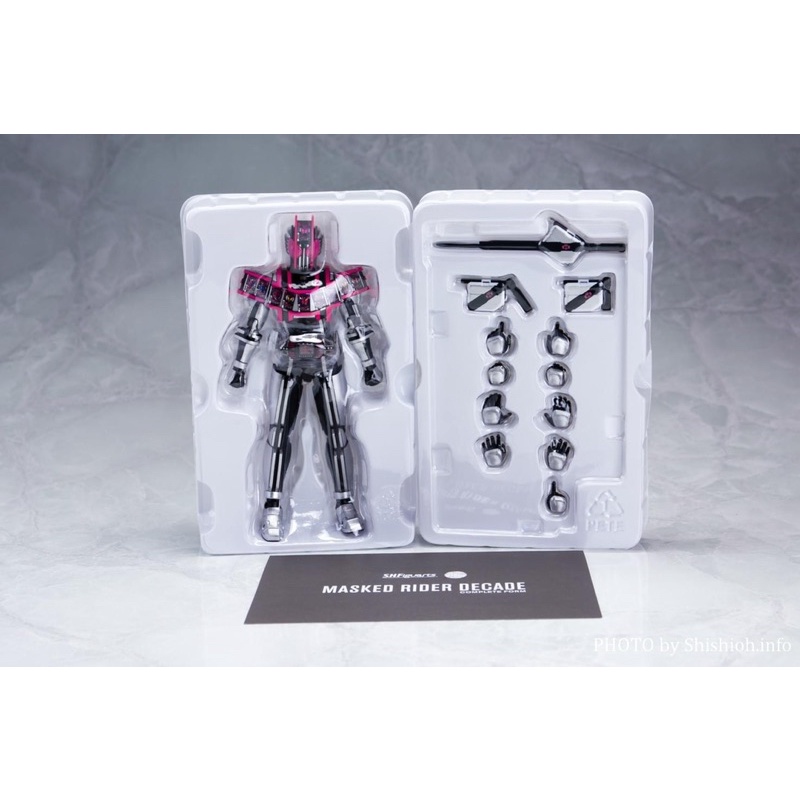 s-h-figuarts-shinkocchou-seihou-rider-decade-complete-form-จาก-kamen-rider-decade