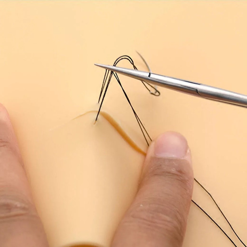 หนังฝึกเย็บ-silicone-suture-training-แผ่นหนังเทียมฝึกเย็บ-ฝึกทักษะพื้นฐาน-ได้หลายรูปแบบเช่นเย็บแผล