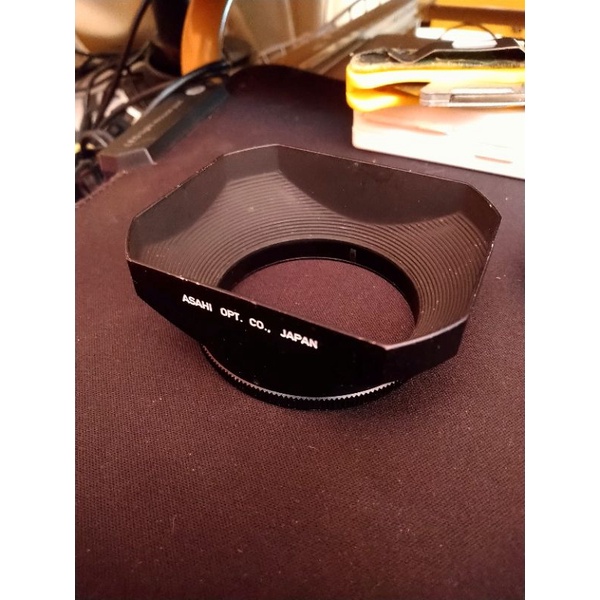 Asahi Pentax Takumar lens hood for 85/1.8 85mm f/1.8