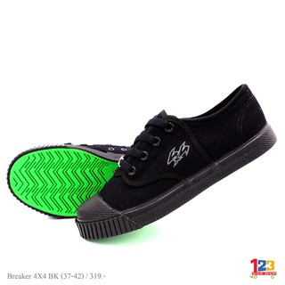 สินค้า รองเท้าผ้าใบนักเรียน Breaker 4X4  ไซส์ 37-42 สีดำ