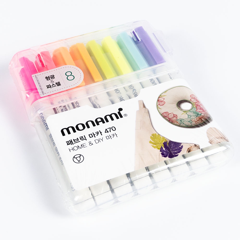 monami-fabric-marker-470-brush-box-8-colors-ปากกามาร์คเกอร์เขียนผ้า-แบบหัวแปรง-ชุด-8-สี-ของแท้
