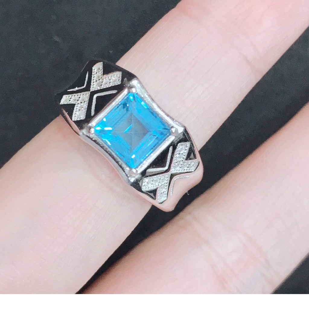 แหวนพลอย-สวิสบลูโทพาส-swiss-blue-topaz-สีฟ้าสดรุ่น-rm-sbt01sq