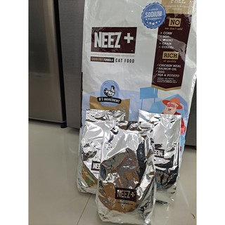 [ส่งฟรี] อาหารแมว NEEZ+ สูตร Chicken Grain Free 1kg.