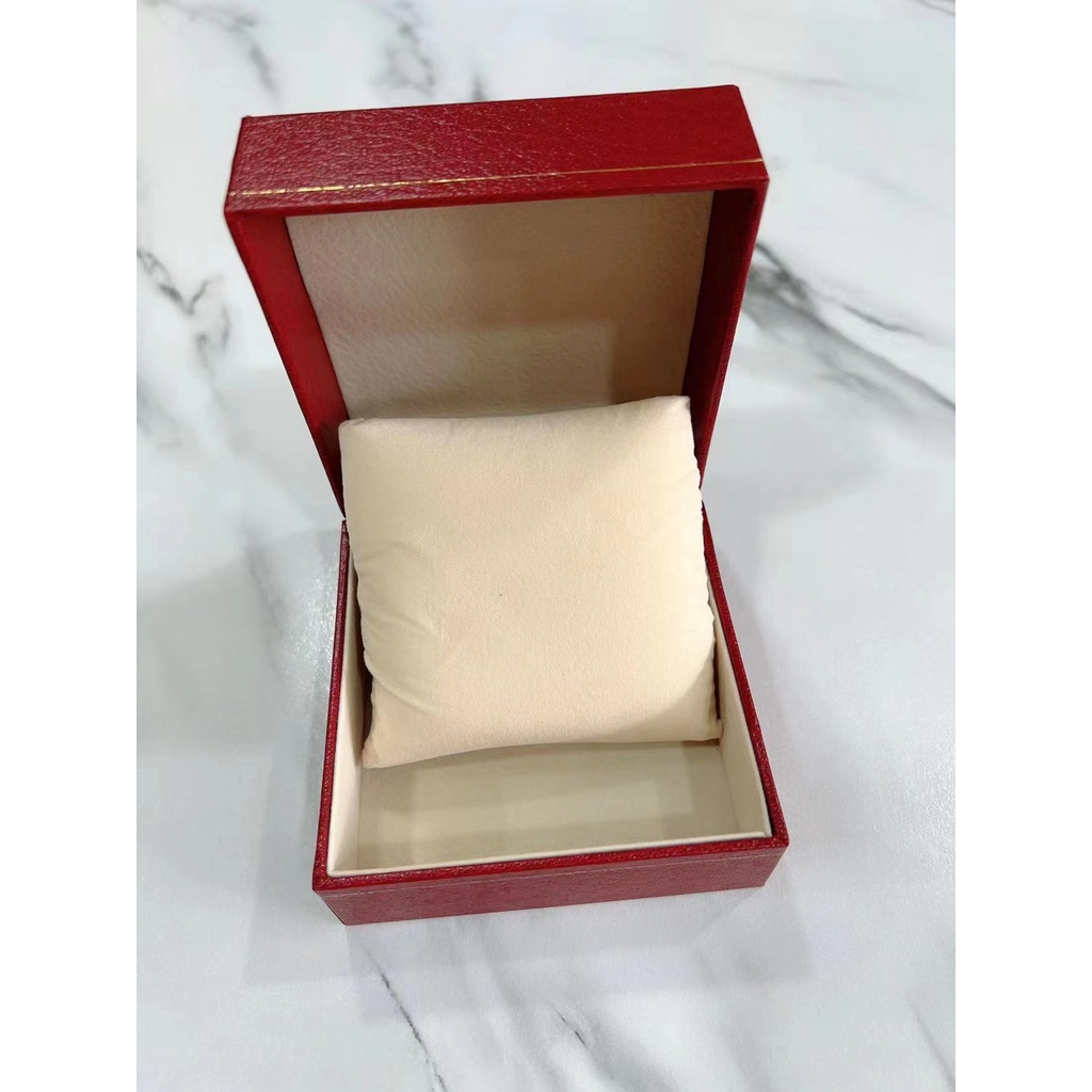พร้อมส่ง-กล่องนาฬิกา-กล่องใส่นาฬิกา-สีแดง-กล่องเก็บนาฬิกาข้อมือ-watch-box-กล่องของขวัญ-กล่องใส่เครื่องประดับ