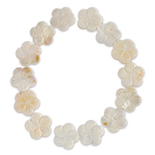 เปลือกหอยแท้ (Mother-of-pearl) เม็ดรูปทรงดอกไม้ 30 mm - (LZ-0160 สีขาว)