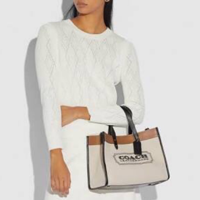 COACH FIELD TOTE 30 WITH COACH BADGE COACH 89488