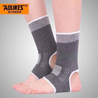 Aolikes ผ้าสวมข้อเท้า บรรเทาอาการปวด (รุ่นผ้าสีเทา) (แพ๊ค 1 คู่)