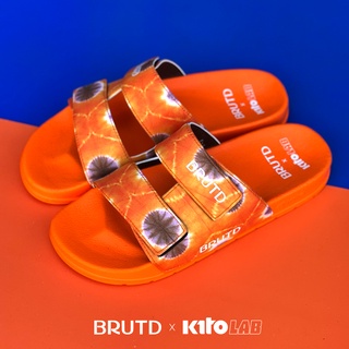 ภาพขนาดย่อของภาพหน้าปกสินค้าKito กีโต้ BURIRAM UNITED x KitoLAB รองเท้าแตะ รุ่น AH105 Size 37-45 จากร้าน kitoofficial บน Shopee