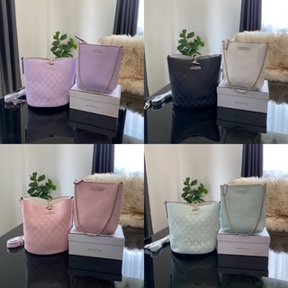 พร้อมส่งกระเป๋าGuess Amara Bucket Handbag