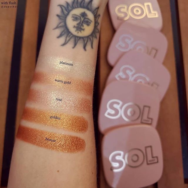 sol-body-shimmering-body-powder-golden-0-35-oz-10-g