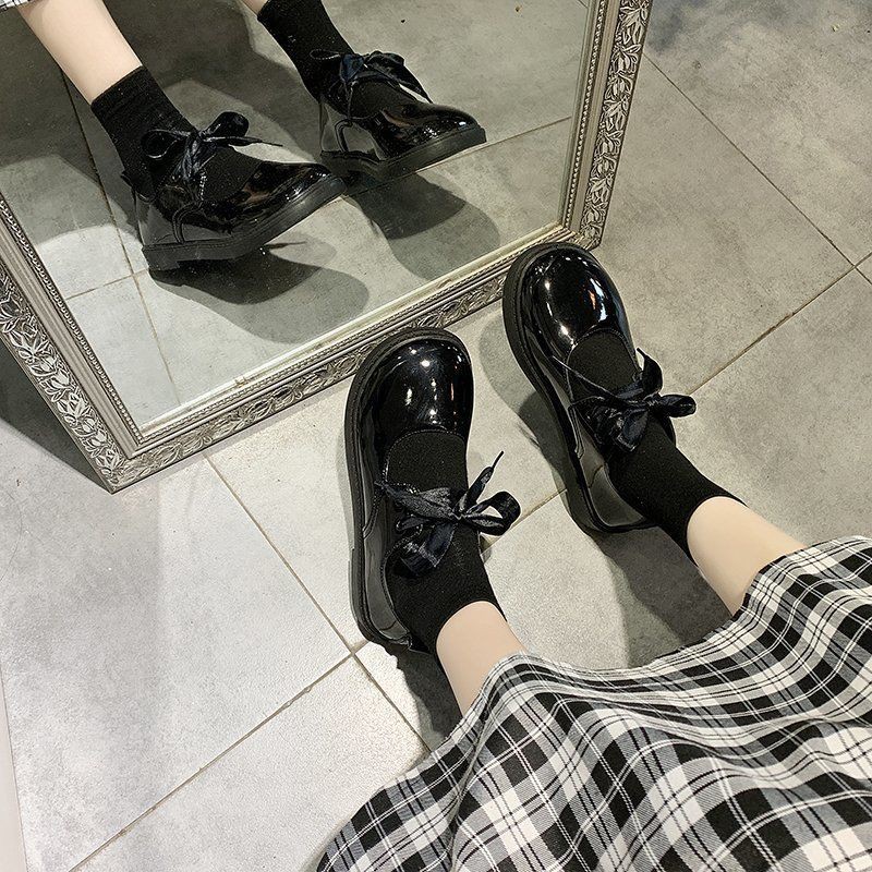 ภาพหน้าปกสินค้า2020 ฤดูใบไม้ผลิและฤดูใบไม้ร่วงรองเท้าหนังขนาดเล็กนักเรียนหญิงสไตล์วิทยาลัย JK รองเท้าป่านุ่มน้องสาวญี่ปุ่น Retro Mary J