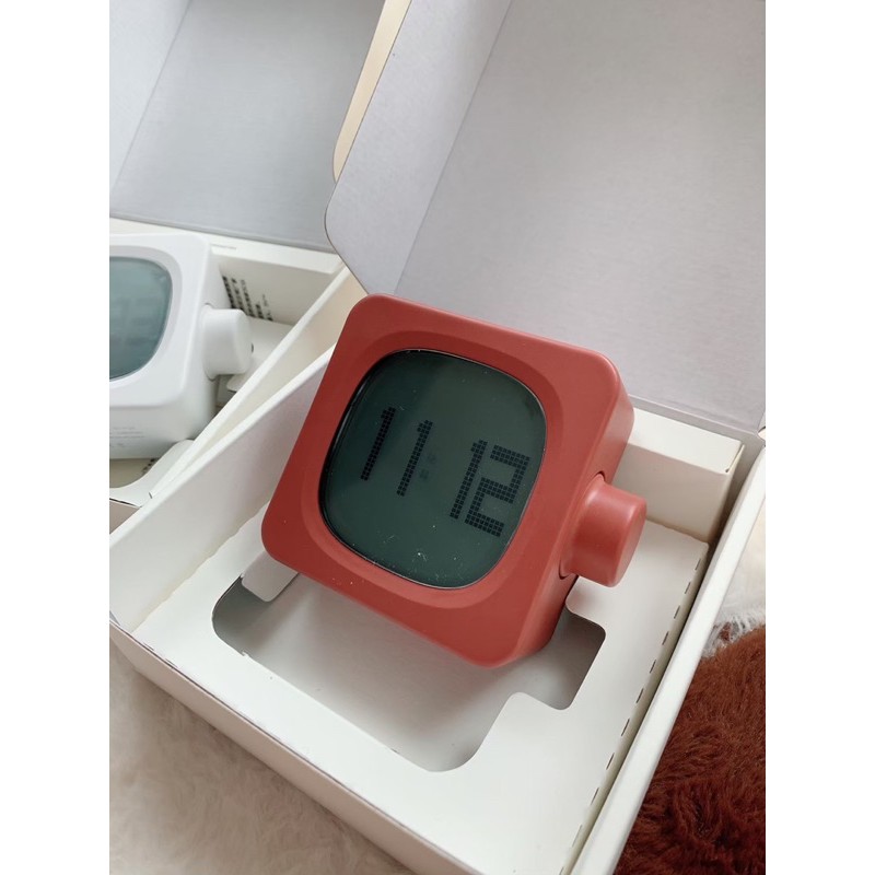 cubic-clock-นาฬิกาสายมินิมอล-พร้อมส่ง-ส่งฟรี