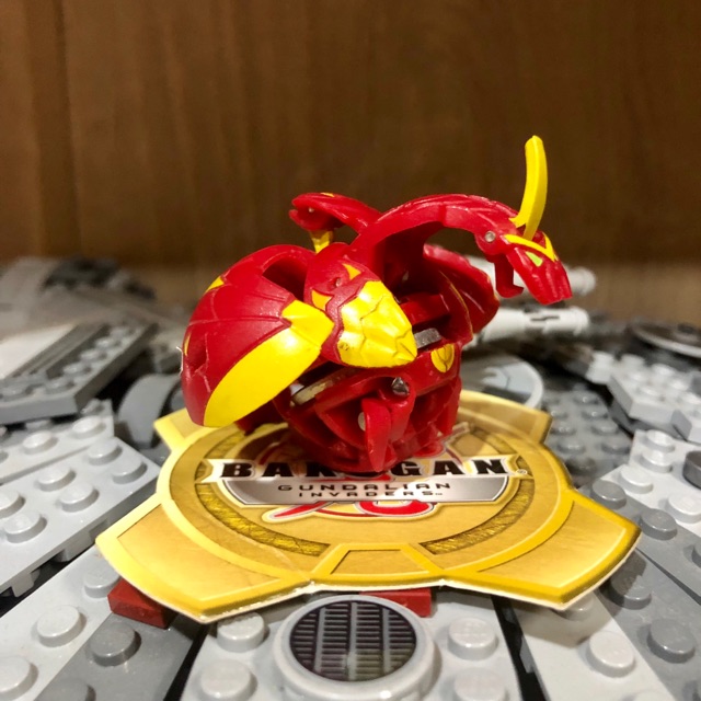 bakugan-gundalian-invaders-bakucyclone-red-pyrus-breezak-บาคุกัน