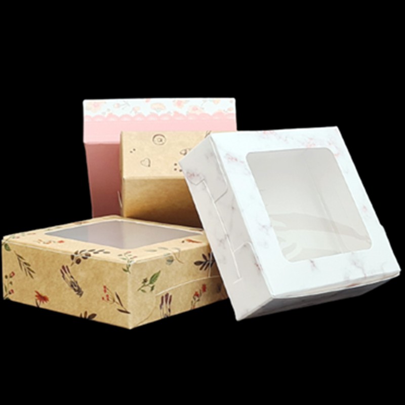 ภาพหน้าปกสินค้า(M7)กล่องบราวนี่ 1 ชิ้น กล่องเค้กบราวนี่ กล่องบราวนี่ กล่องเบเกอรี่ กล่องเบเกอรี่กระดาษพิมพ์ลาย 1 ใบ จากร้าน sriphattha บน Shopee