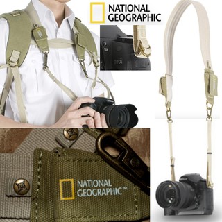 สายสะพายกล้อง รุ่น Earth Explorer พร้อมช่องสำหรับใส่การ์ดและแบตเตอรี่ National Geographic NG 3030 Adventure Camera Strap