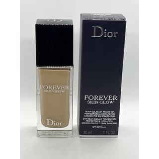 Dior Forever 24 H รองพื้นรุ่นใหม่ล่าสุดของ Dior กดเลือกสีได้ค่ะ