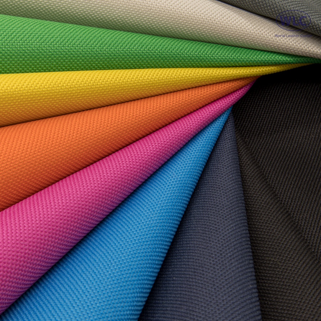 ผ้าร่ม 600DเคลือบPVC หลังเรียบ กันน้ำ ทำกระเป๋าอยู่ทรงดี ทำแผ่นรอง ...