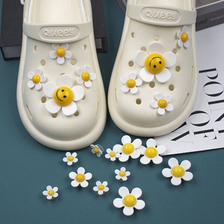 Crocs Jibbitz ชุดจี้กระดุม รูปดอกเดซี่น่ารัก สําหรับรองเท้า DIY