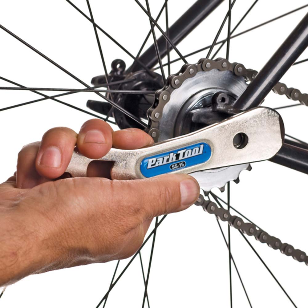 park-tool-ss-15-sprocket-remover-chain-whip-1-8-fixed-gear-sprockets-ประแจถอดเฟืองจักรยานฟิกเกียร์