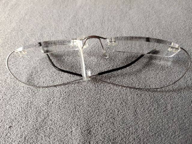 zeenperfect-แว่นตาอ่านหนังสือ-ขาเด้งๆยืดหยุ่น-ไร้กรอบ-เบา-rd1004-แว่นสายตายาว-แว่นตา