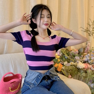 เสื้อครอปท็อปลําลอง แขนสั้น คอสี่เหลี่ยม ลายทาง สีหวาน สําหรับสตรี