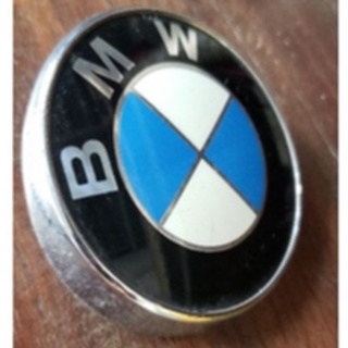 โลโก้ BMW E46 51148240128 ฝากระโปรงหลัง มือสองสภาพสมบูรณ์ แท้เดิมโรงงาน