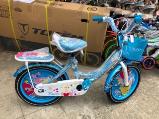 ภาพขนาดย่อของภาพหน้าปกสินค้าจักรยานเด็ก จักรยานเจ้าหญิง 16 นิ้ว รุ่นเจ้าหญิง princess ฝาครอบล้อแสนน่ารัก จากร้าน oskshop บน Shopee ภาพที่ 8