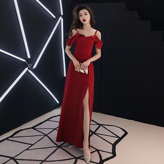 🔥Hot sale~ ชุดเจ้าสาวปี 2020 ฤดูใบไม้ร่วงและฤดูหนาวสลิงสีแดงส่วนยาวสลิมมิ่งจัดเลี้ยงประตูหลังชุดราตรีหมั้นสามารถใส่ได้ต