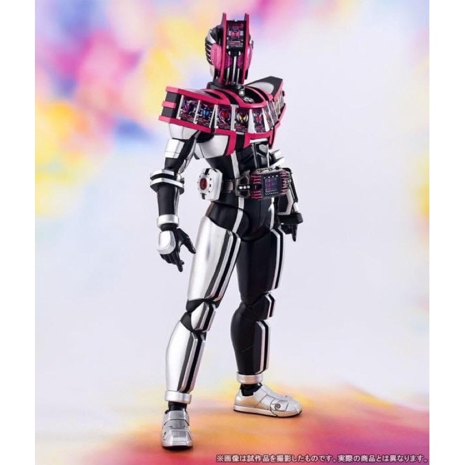 s-h-figuarts-shinkocchou-seihou-rider-decade-complete-form-จาก-kamen-rider-decade