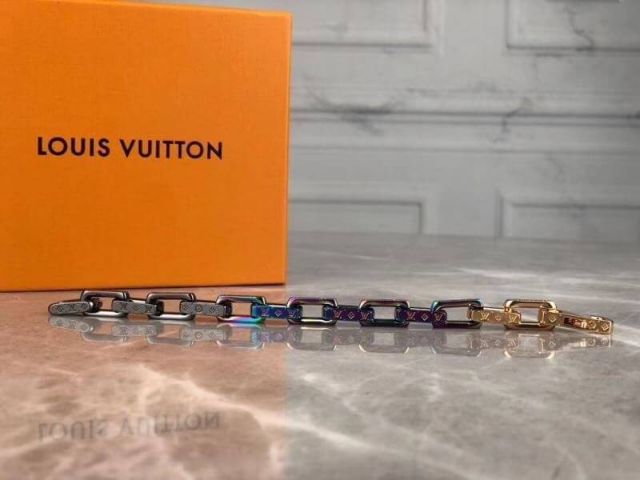 ข้อมือ-new-louis-vuitton-bracelet-2019