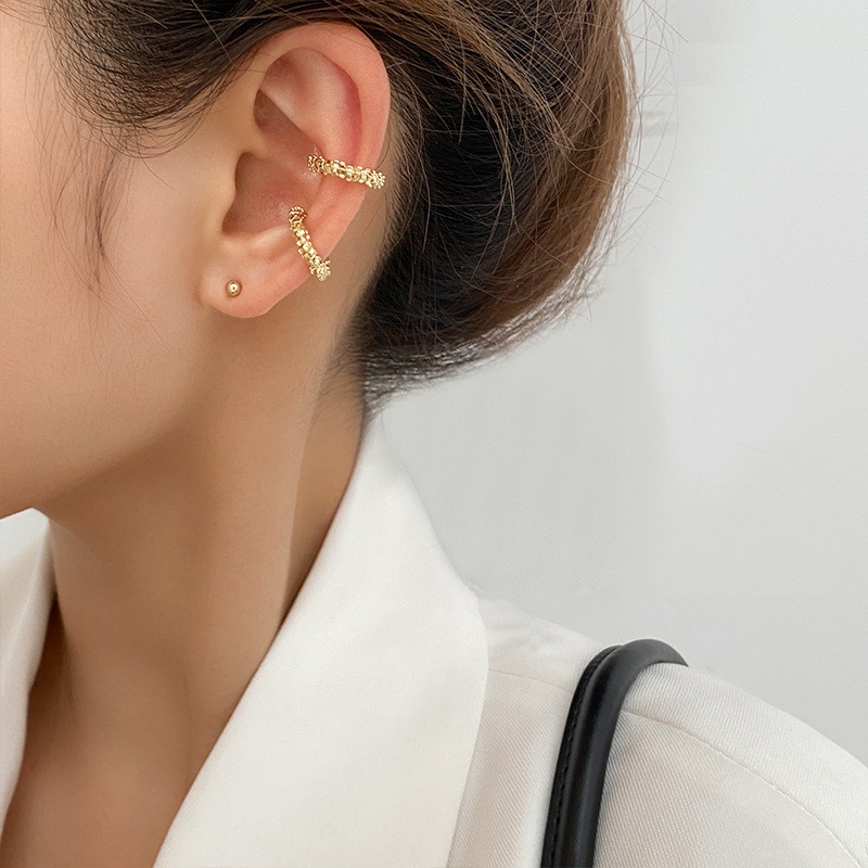we-flower-chic-ต่างหูแบบหนีบ-ทอง-14k-ขนาดเล็ก-เครื่องประดับ-สําหรับผู้หญิง
