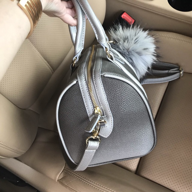 keep-grey-two-tone-leather-pillow-bag-ส่งฟรีems