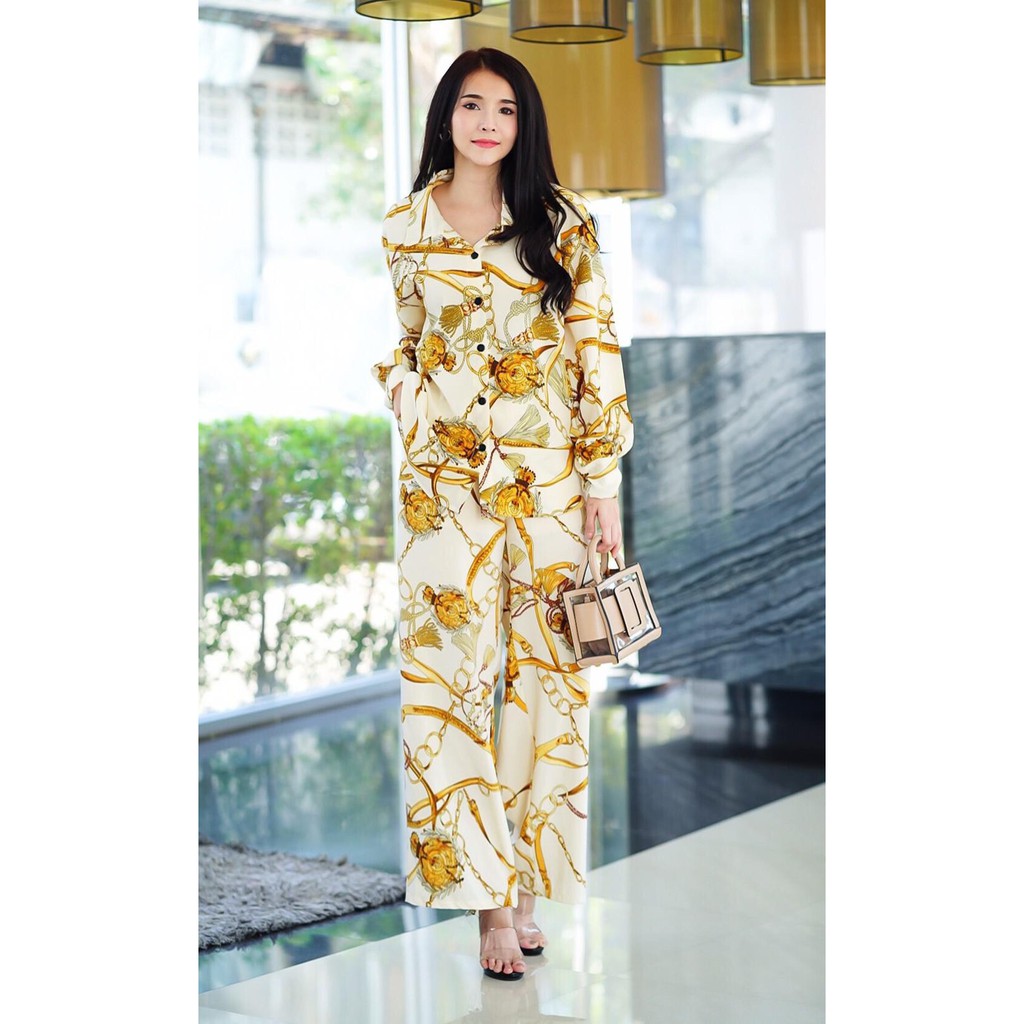 t12-ชุดเซ็ตสาวอวบ-เสื้อ-กางเกง-ผ้าไหมอิตาลี่พิมพ์ลาย-เสื้อคอปก-กระดุมหน้า-กางเกงขายาว-มีกระเป๋า