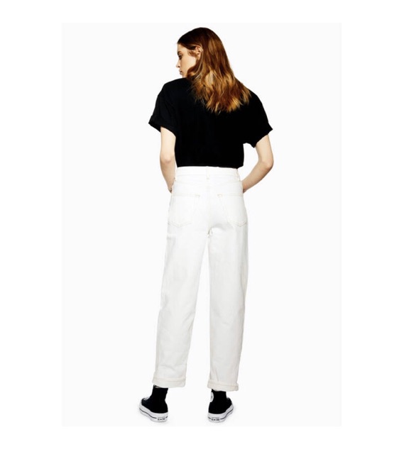 topshop-off-white-balloon-full-price-2-890-baht