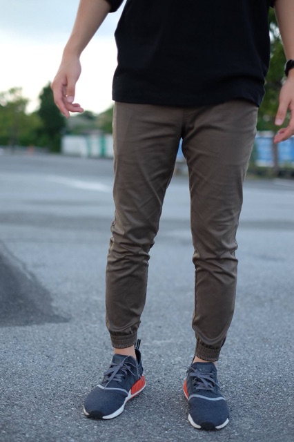 jogger-pants-olive-green