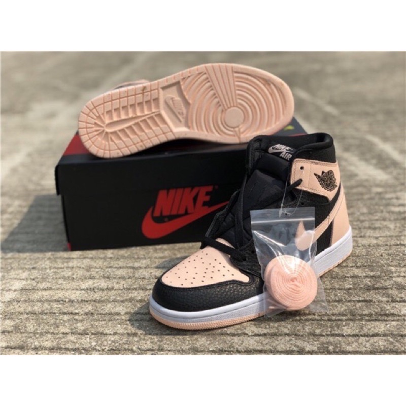 air-jordan-1-retro-high-og-crimson-tint-size-44