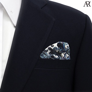 ANGELINO RUFOLO Pocket Square(ผ้าเช็ดหน้าสูท) ผ้าไหมพิมพ์ลายอิตาลี่คุณภาพเยี่ยม ดีไซน์ Paisley in Diamond น้ำเงิน/เลือด