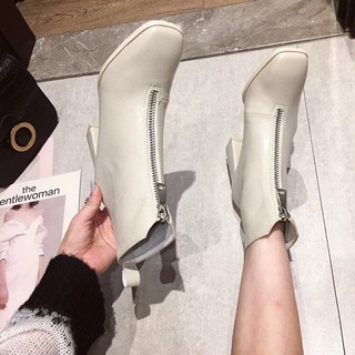 ★Beautiful Shoes Shop.HOT🔥พร้อมส่ง  รองเท้าบู๊ทส์มาร์ตินสไตล์อังกฤษ  รองเท้าบูทหุ้มข้อ หญิง 2021 ปี ใหม่ ฤดูใบไม้ร่วง ผู