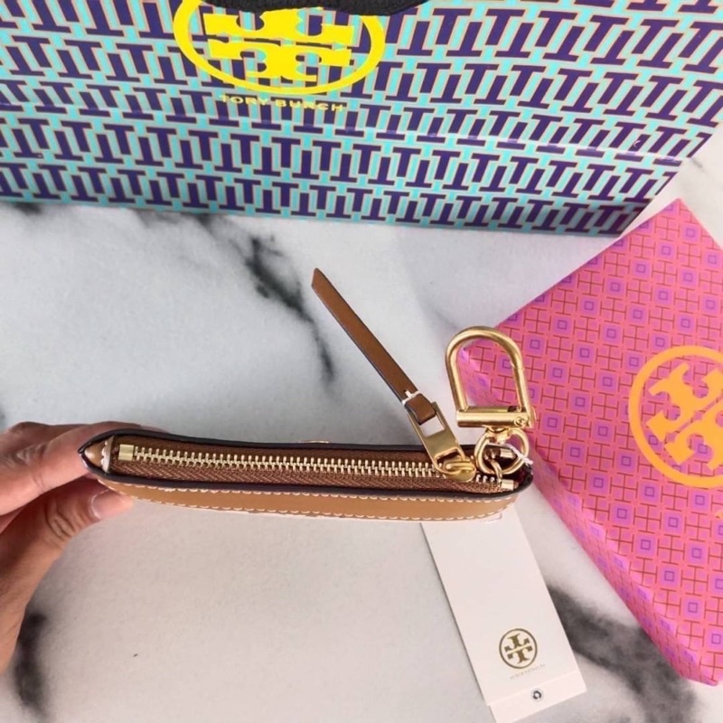 tory-burch-t-zag-wristlet-กระเป๋าคล้องมือ